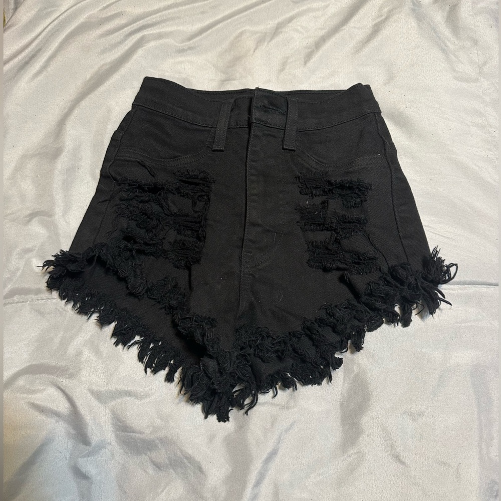 Fashionnova distressed black high waisted XS shorts